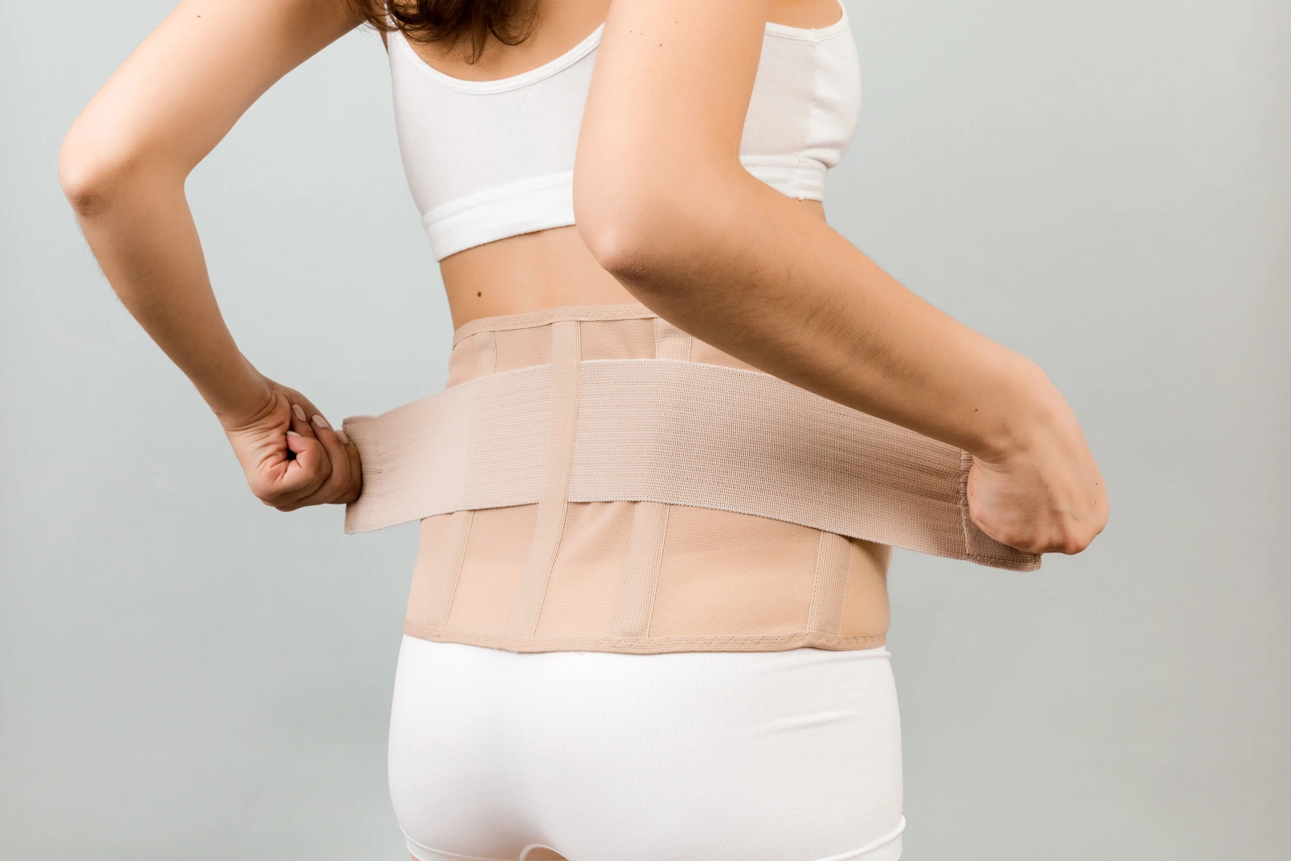How To Reduce Drainage After Tummy Tuck? Banner